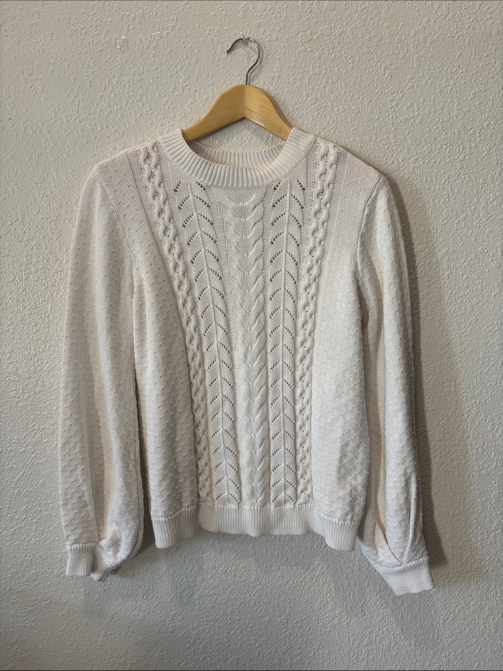 Classic Cable Knit Women's Sweater - white